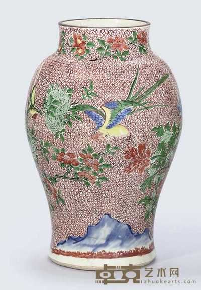 CIRCA 1650 A TRANSITIONAL WUCAI BALUSTER VASE 